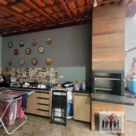 Casa em Poços de Caldas - Loteamento Campo das Aroeiras