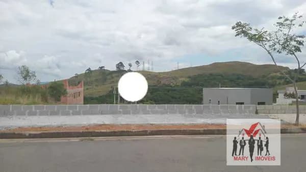 Lote/Terreno em Poços de Caldas - Jardins de Florença