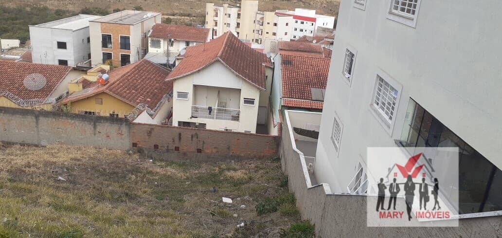 Lote/Terreno em Poços de Caldas - Jardim Centenário