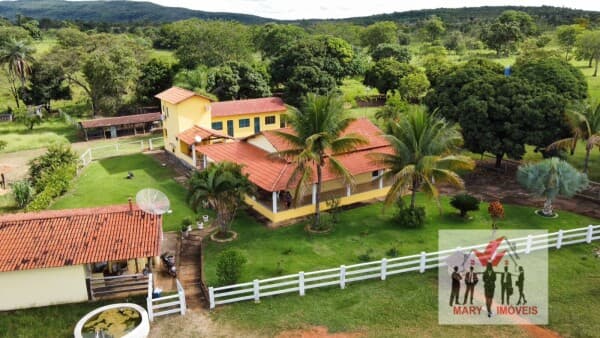 Fazenda/Sítios/Chácaras em Várzea da Palma - Centro