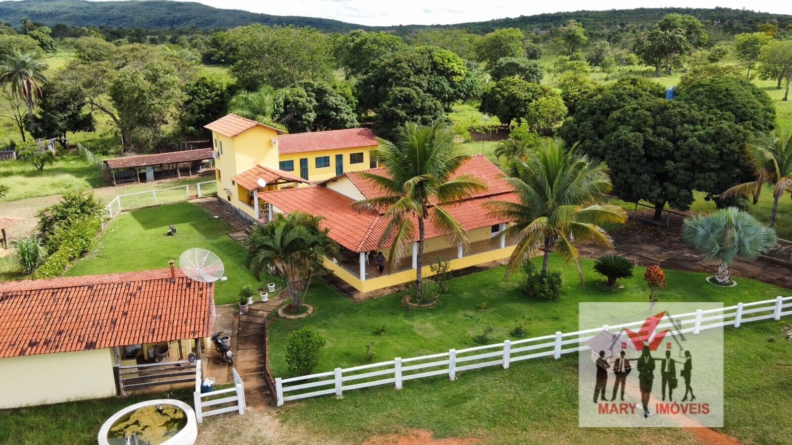 Fazenda/Sítios/Chácaras em Várzea da Palma - Centro