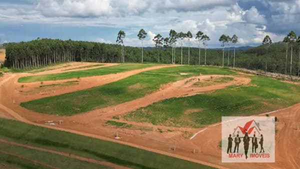 Lote/Terreno em Poços de Caldas - Jardim Europa