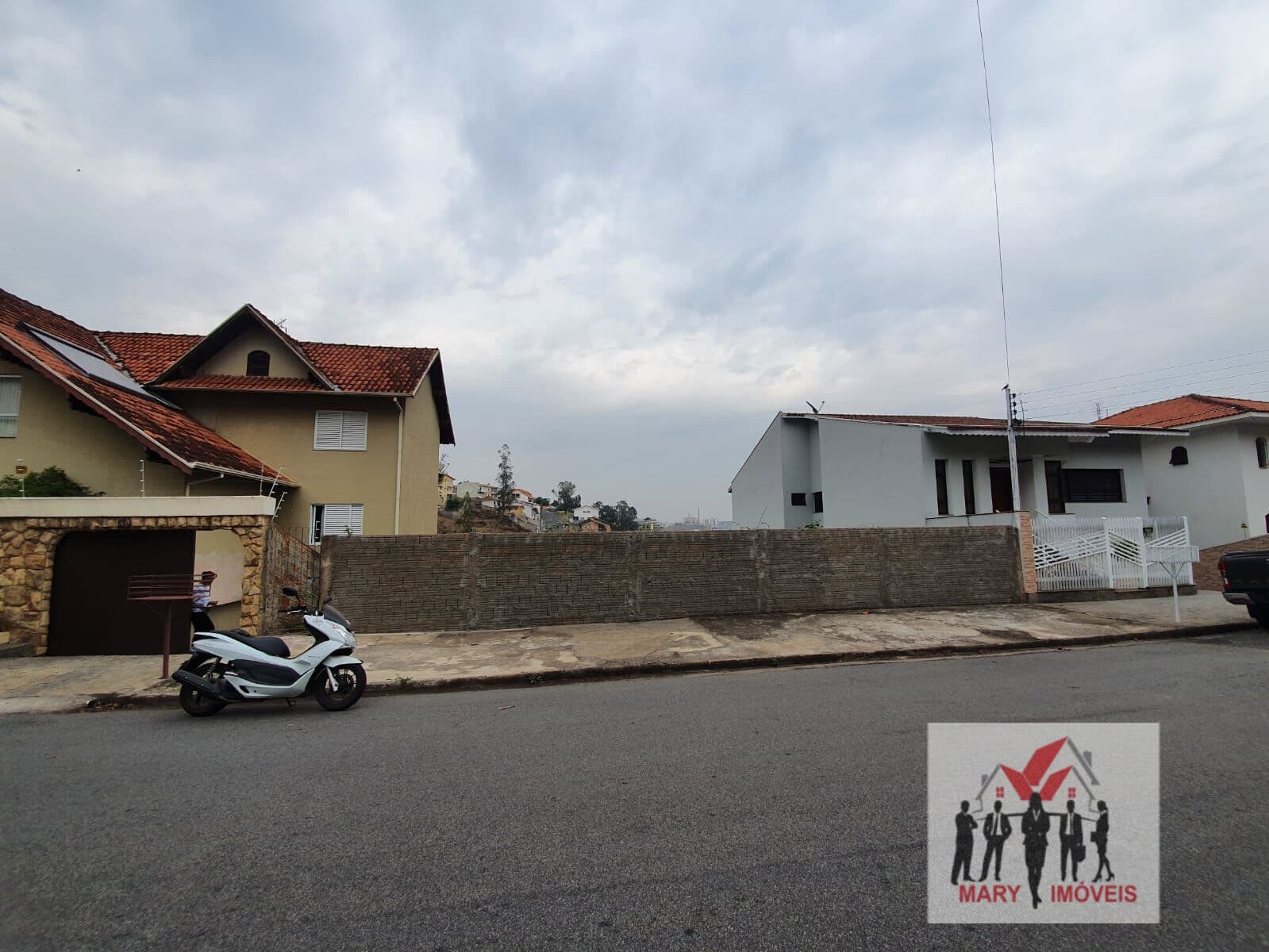 Lote/Terreno em Poços de Caldas - Parque Vivaldi Leite Ribeiro