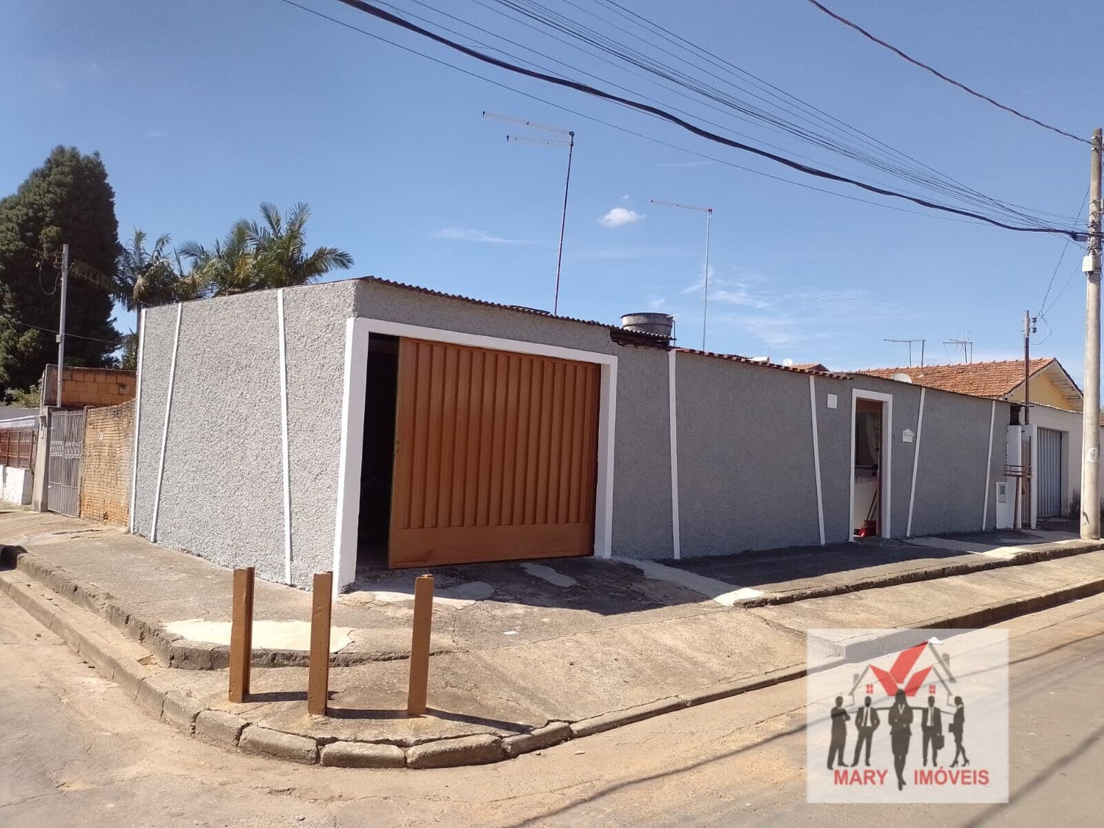 Casa em Poços de Caldas - Jardim Kennedy
