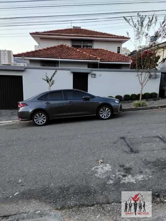 Casa em Poços de Caldas - Jardim Quisisana