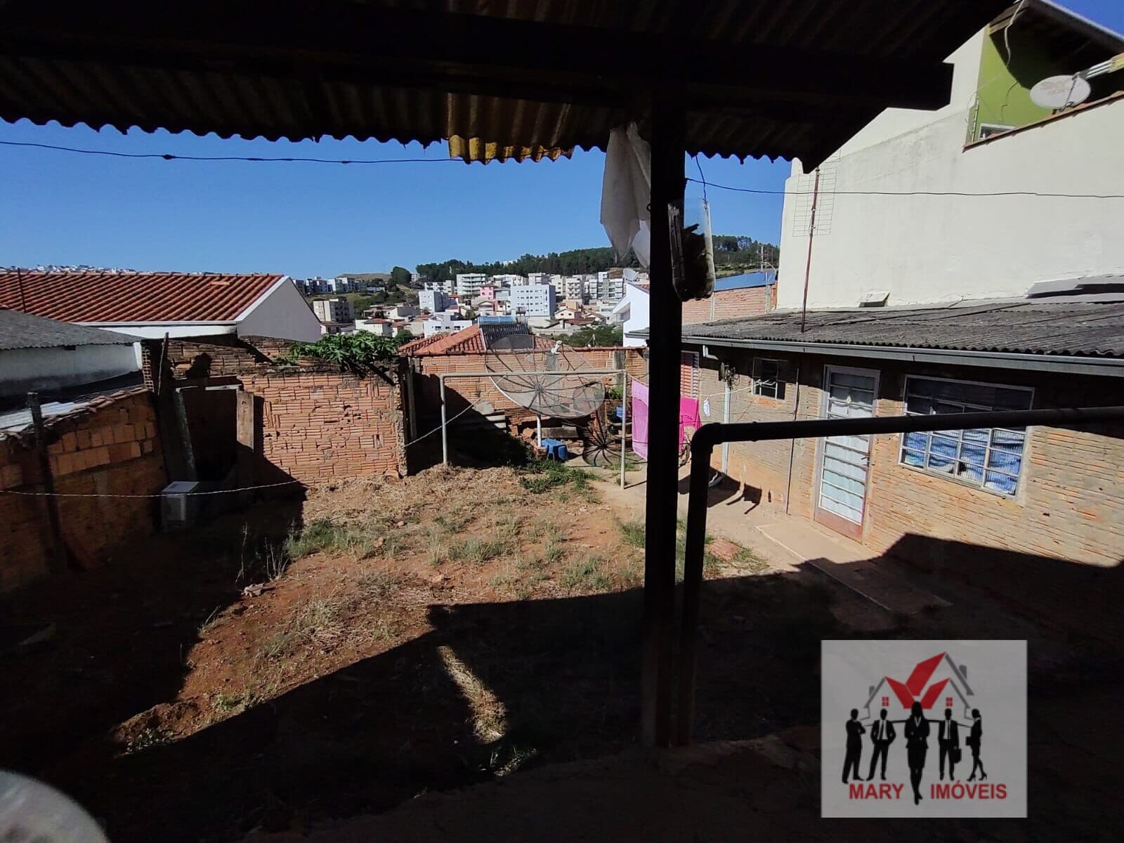 Lote/Terreno em Poços de Caldas - Jardim Country Club