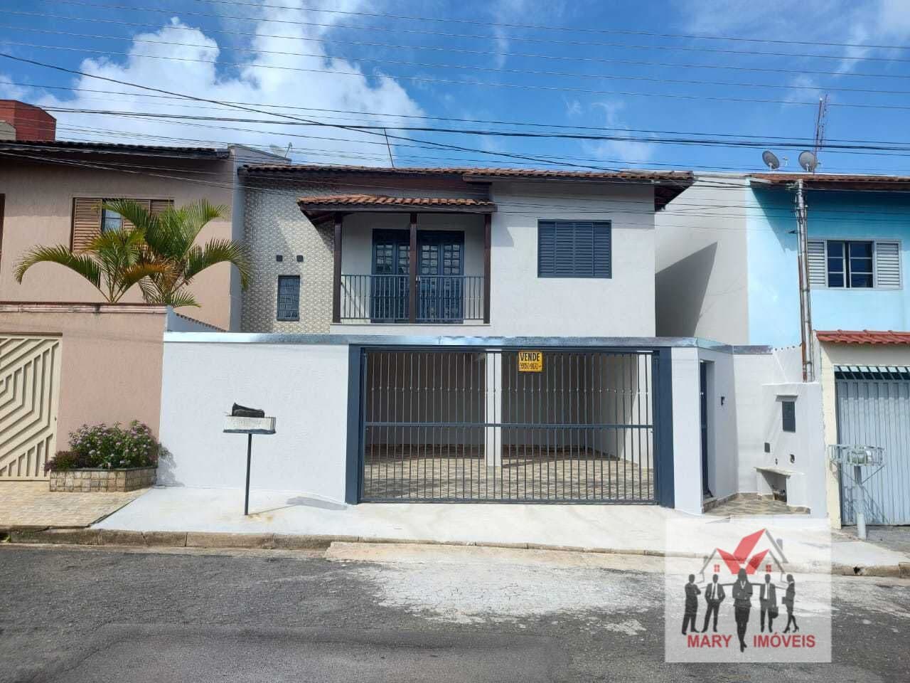 Casa em Poços de Caldas - Jardim das Azaléias