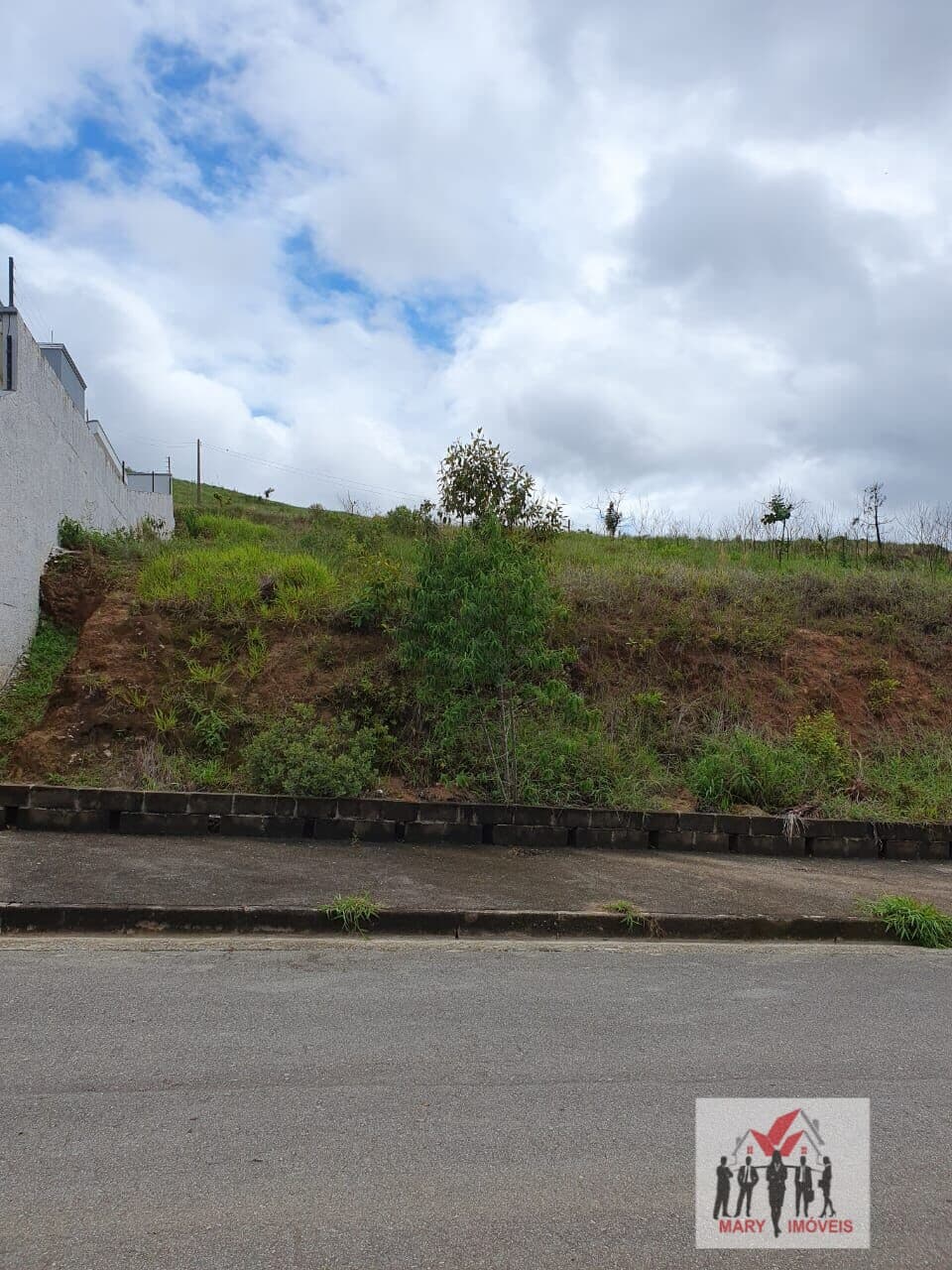 Lote/Terreno em Poços de Caldas - Jardim Europa