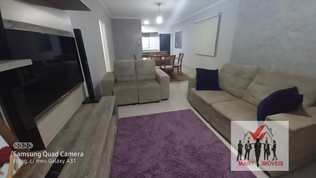 Casa em Poços de Caldas - Santa Ângela