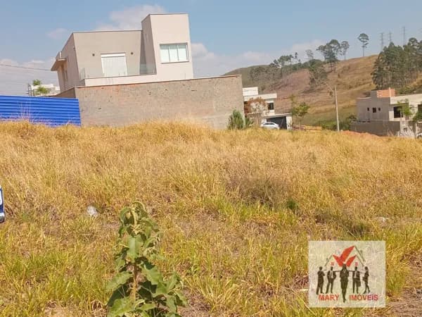 Lote/Terreno em Poços de Caldas - Jardins de Florença