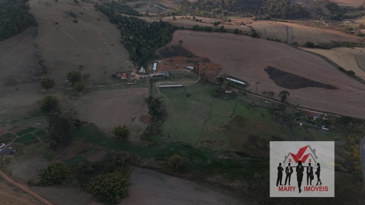 Fazenda/Sítios/Chácaras em Caldas - Laranjeiras de Caldas