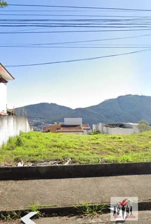 Lote/Terreno em Poços de Caldas - Jardim Europa