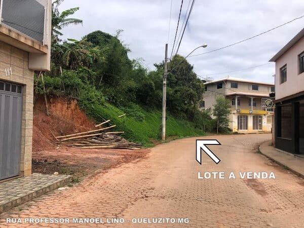 OPORTUNIDADE!! LOTE A VENDA NO CENTRO DE QUELUZITO, AO LADO DOS CORREIOS