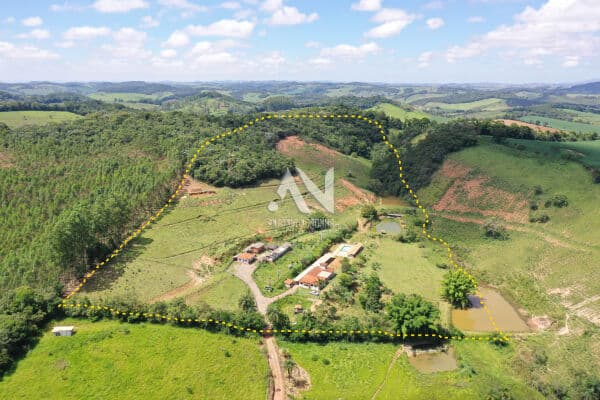 VENDO SÍTIO – VARGEM ALEGRE/C.LAFAIETE