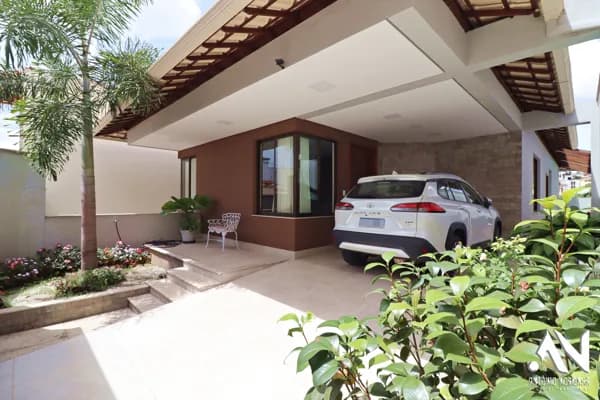 🏡 Oásis da Natureza e Conforto - Casa de Alto Padrão à Venda!🏡