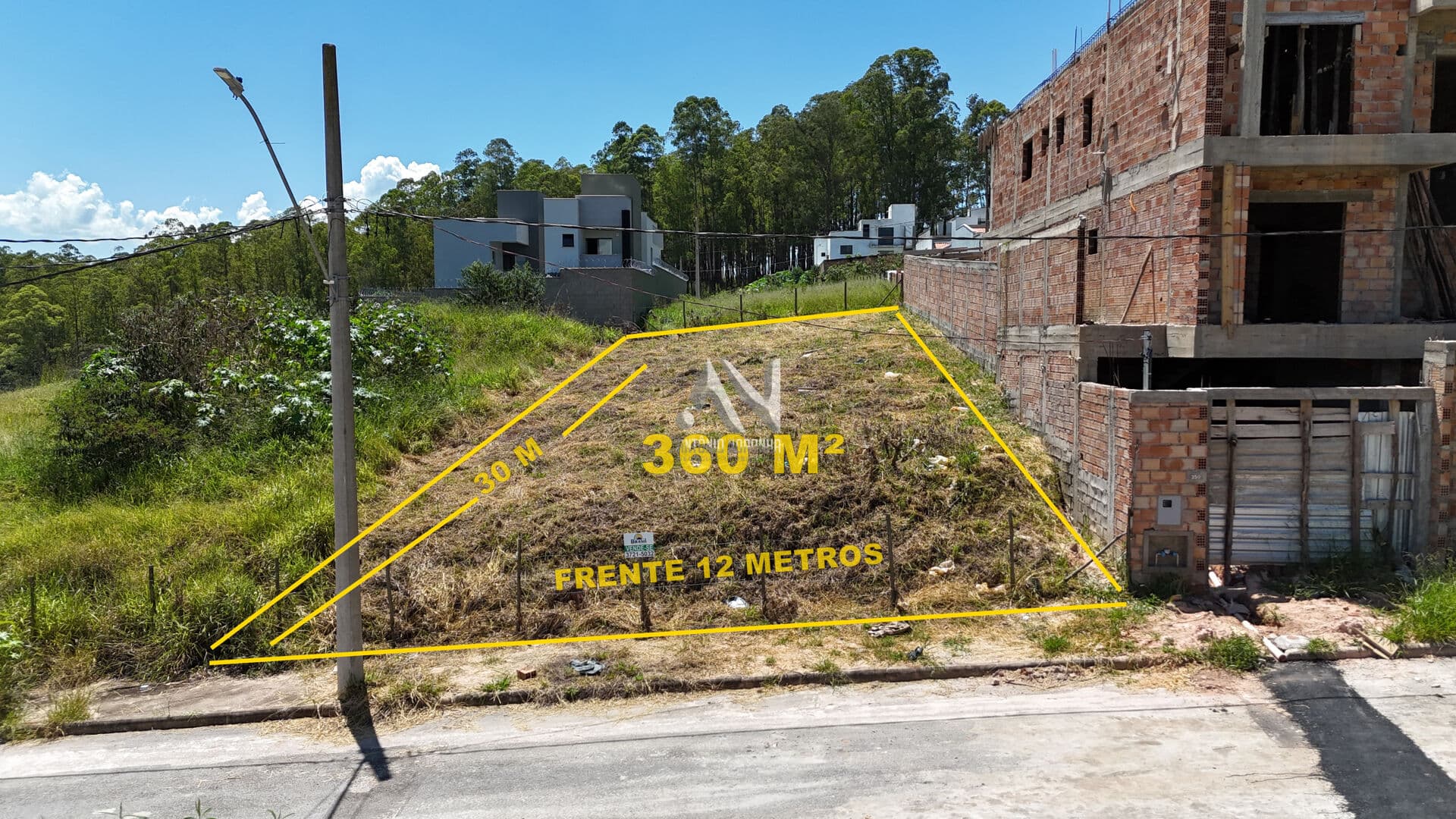VENDO LOTE NO BAIRRO TIRADENTES - CONSELHEIRO LAFAIETE