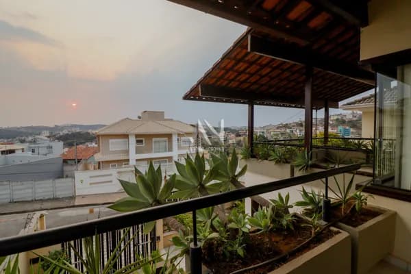 Casa em Conselheiro Lafaiete - Recanto dos Colibris