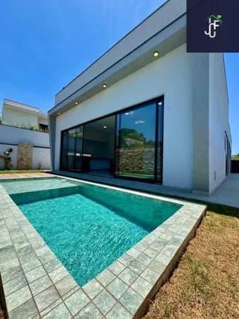 Casa Moderna com Piscina e 3 Suítes – Alphaville Itu