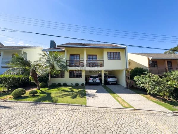 Casa em condomínio no Boa Vista com amplo quintal