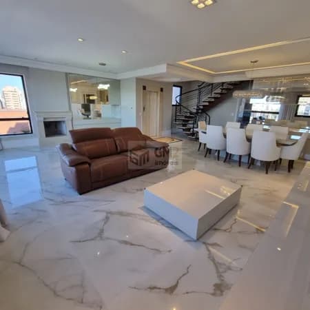 Apartamento Alto Padrão no Bigorrilho em Curitiba- PR.