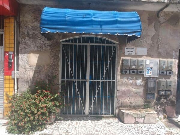 Sala/Conjunto em Salvador - Doron