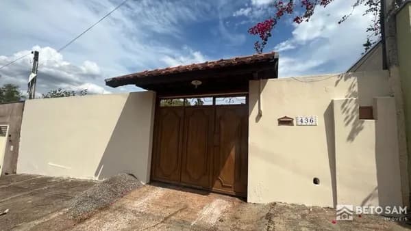 Casa com área de 480,00m² à venda em Brotas/SP