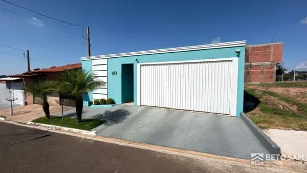 Casa com piscina à venda no Campos Prado
