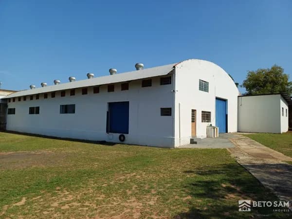 Barracão comercial à venda na Chapada dos Guimarães
