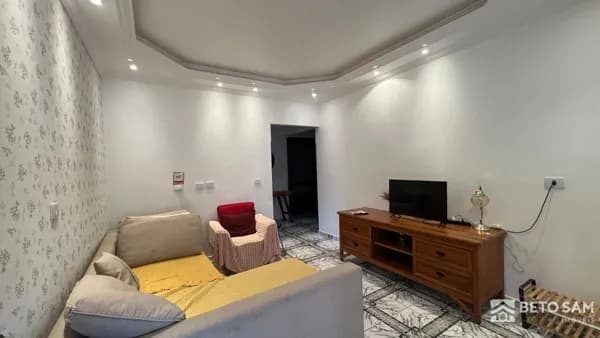 Portas fechadas! Casa à venda no Bairro Campos Elíseos