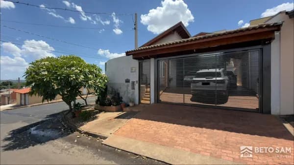 Casa à venda com edícula à venda no Jardim das Flores