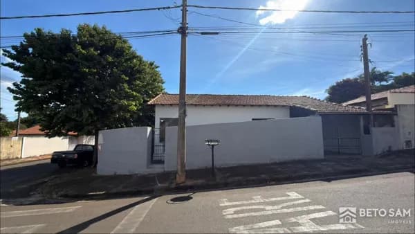 Casa à venda com 2 quartos no Bela Vista