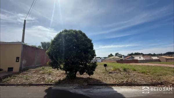 Terreno à com 360,00m² venda no Jardim Paraíso em Brotas/SP