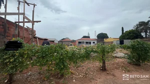 Terreno no Campos Elíseos pronto para construir
