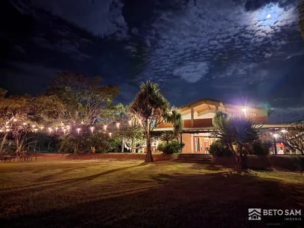 Chácara à venda no Condomínio Itaipu em São Carlos/SP