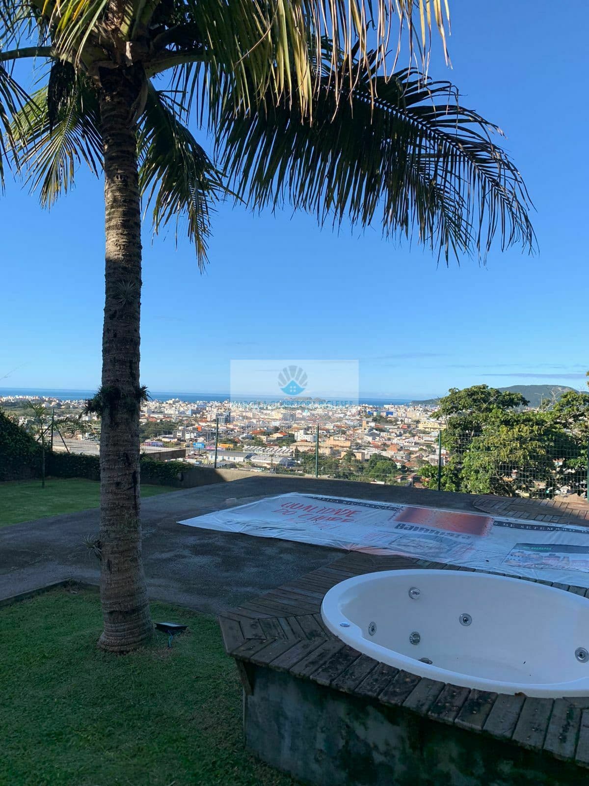 Sobrado em Florianópolis - Vargem do Bom Jesus