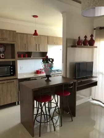 Apartamento mobiliado, pronto para morar ou investir, com 65m² bem distribuídos: