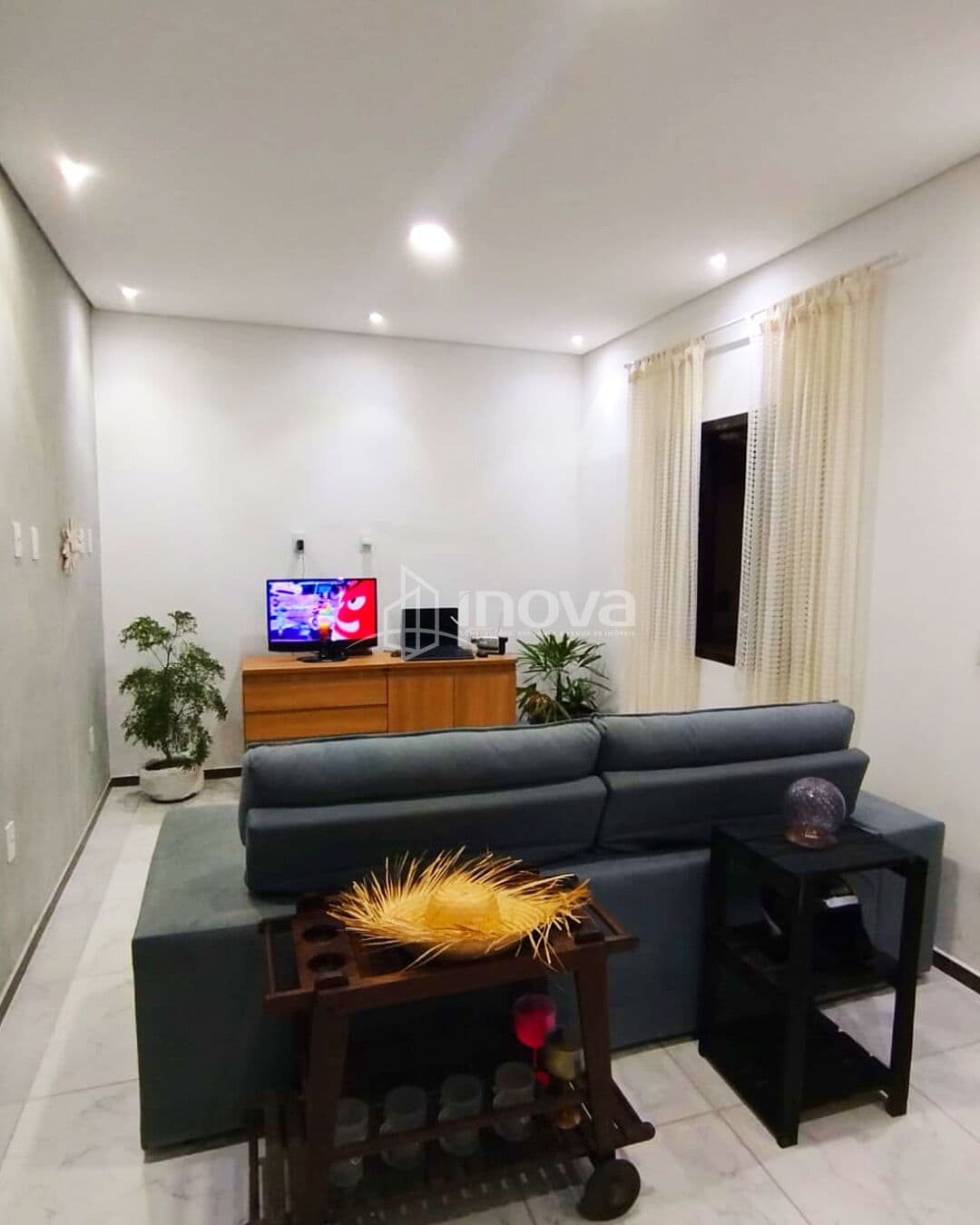 Casa com suíte e amplo quintal na Japuiba– Angra dos Reis/RJ