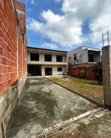 Casa Duplex na Banqueta – Angra dos Reis/RJ