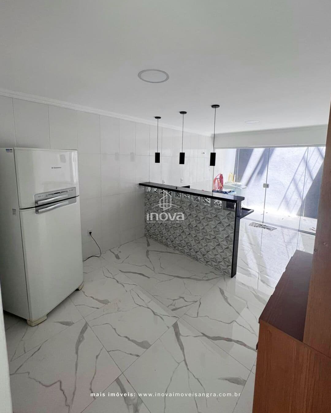 Triplex à venda no Village – Verolme, Angra dos Reis - RJ
