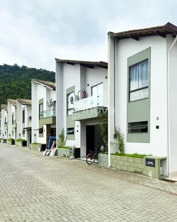 Casa no Condomínio Mandala na Nova Angra em Angra dos Reis/RJ