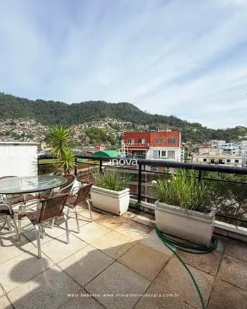 Apartamento duplex – Parque das Palmeiras, Angra dos Reis/RJ