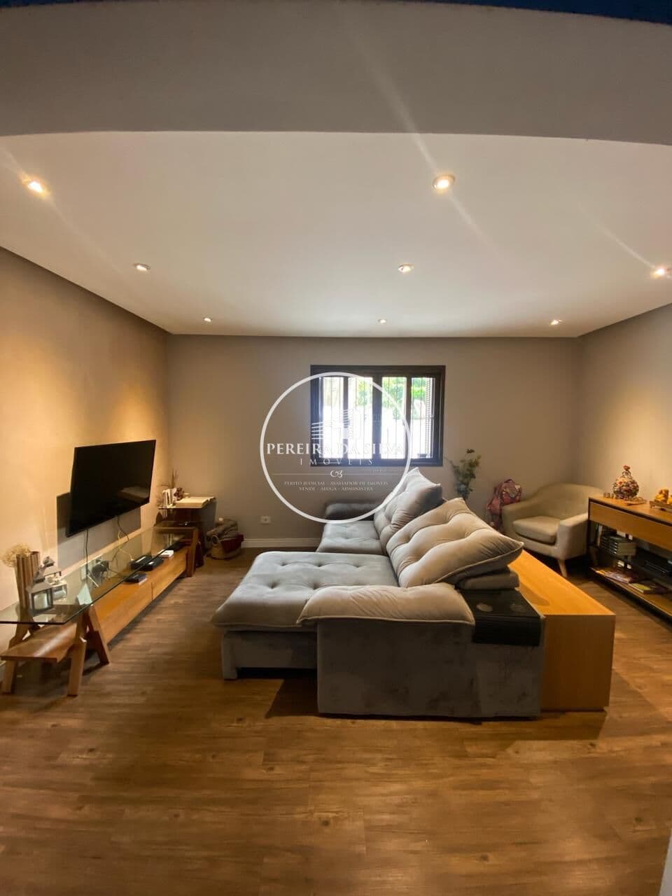 Casa Sobrado á venda com 2 dormitórios em Jardim das Palmeiras - São Paulo/SP