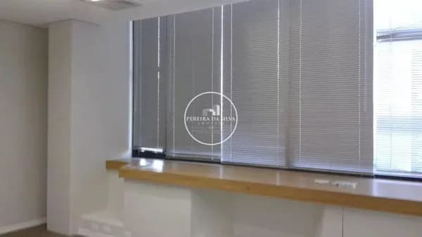 Sala comercial para locação em edifício Paulista de Seguros III - Cidade Monções - São Paulo/SP