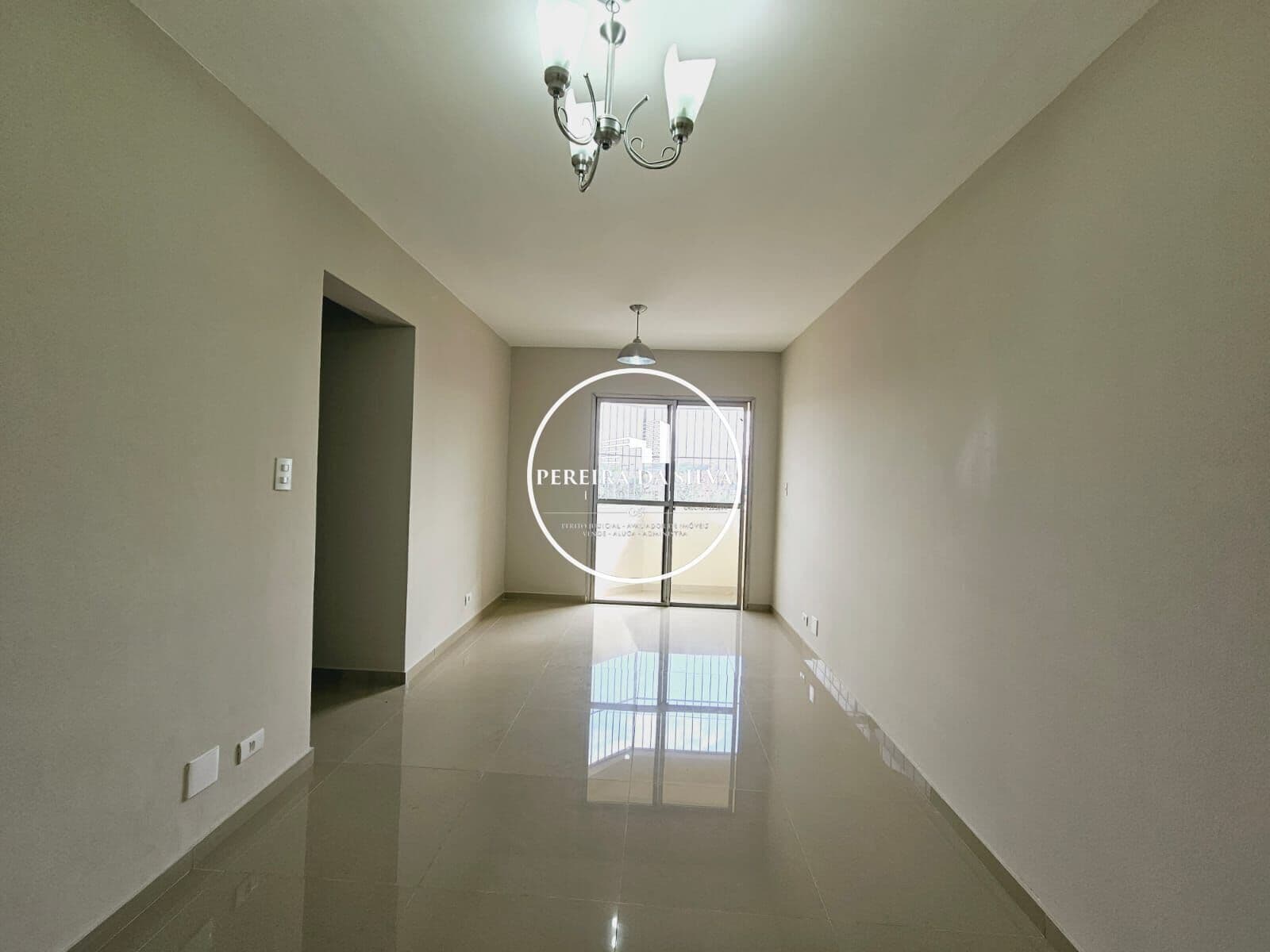 Apartamento à venda Condomínio Edificio Mirador em Jardim Iracema - São Paulo/SP