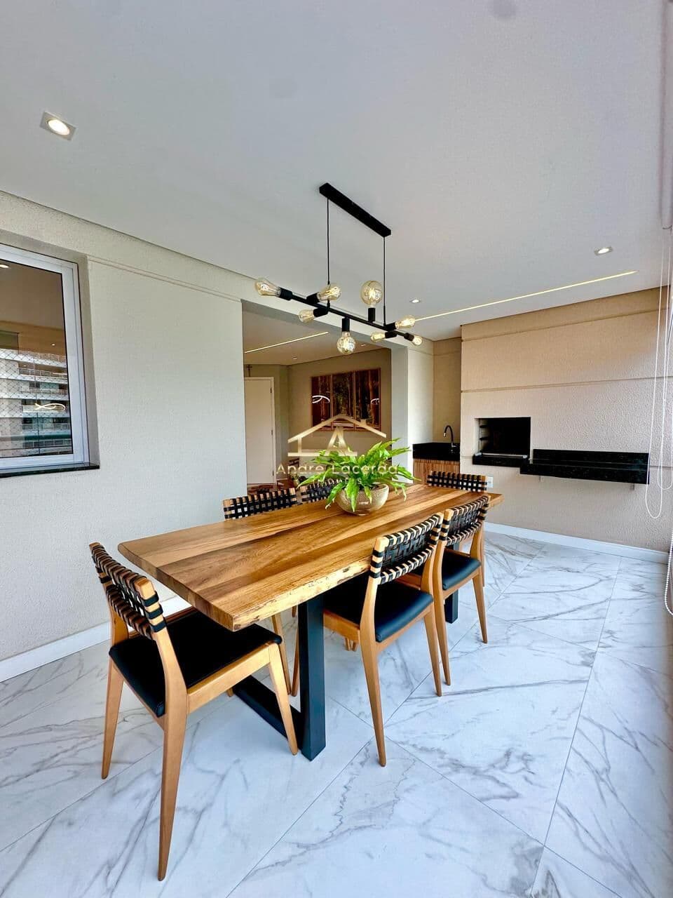 Lindo Apartamento com 123 mts - Varanda Gourmet - Tatuapé/SP