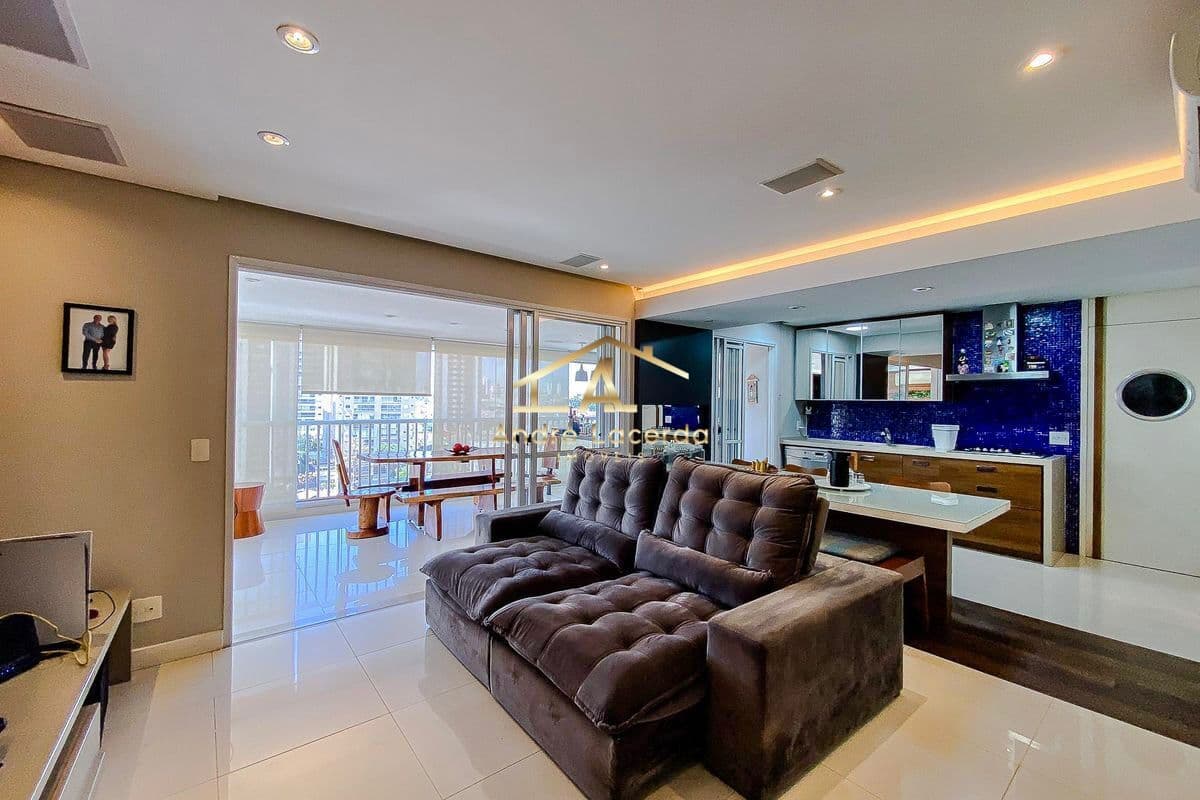 Totalmente Mobiliado - Apartamento em Vila Regente Feijó, São Paulo/SP