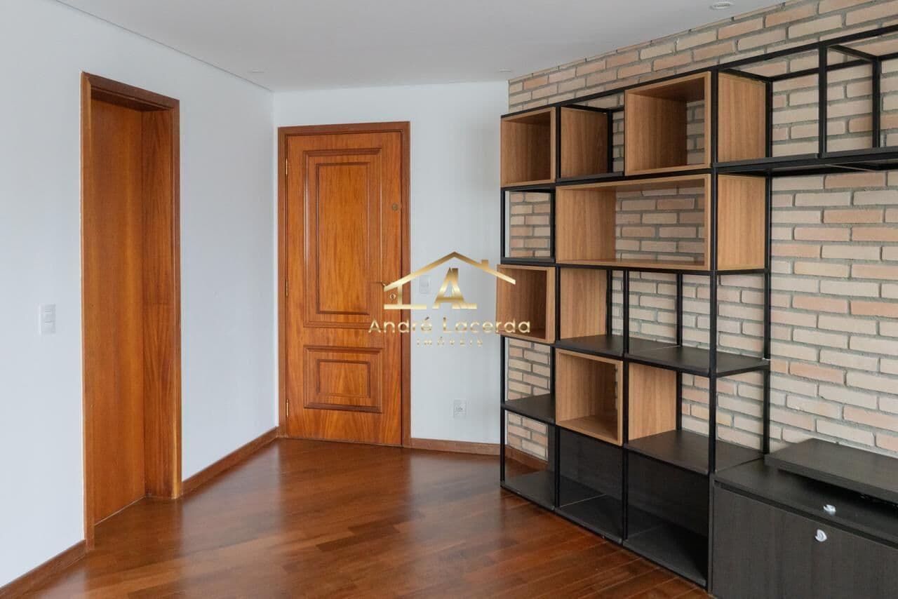 Excelente Apartamento - Andar Alto - ótima localização - Anália Franco / SP