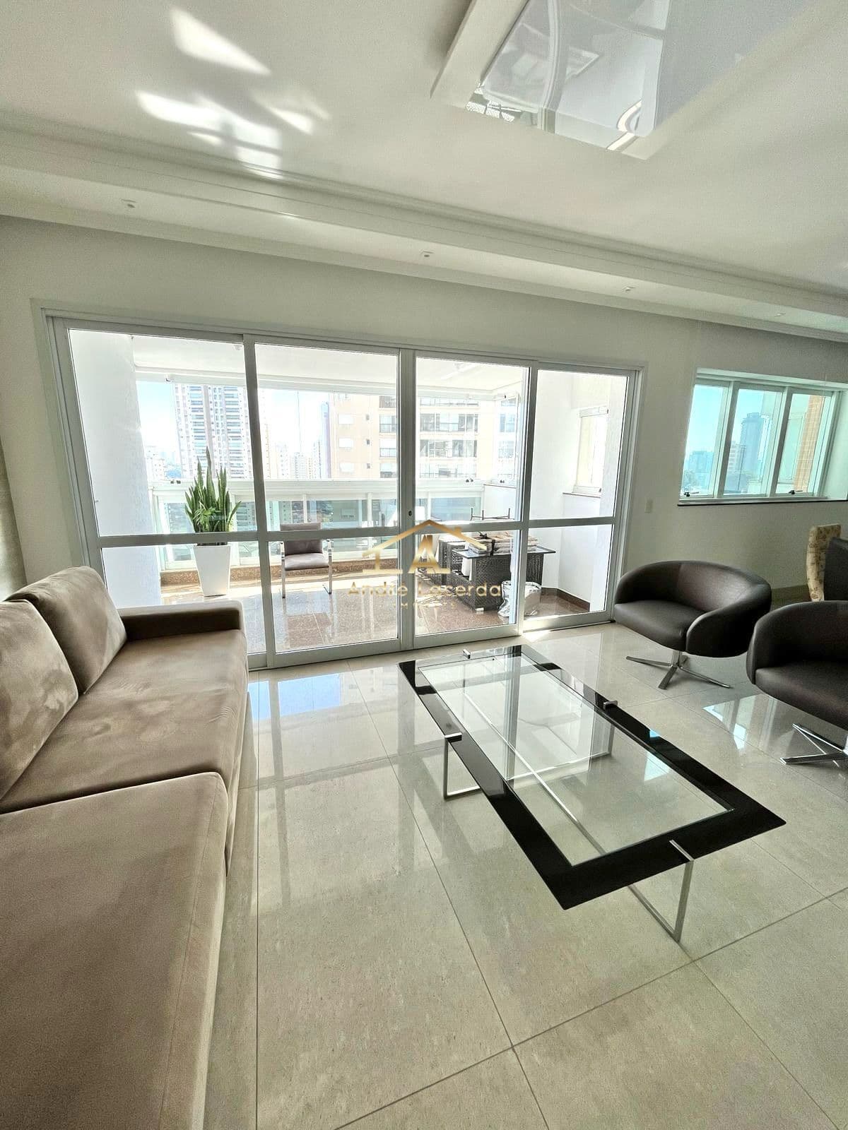 Amplo Apartamento - Anália Franco - Alto Padrão