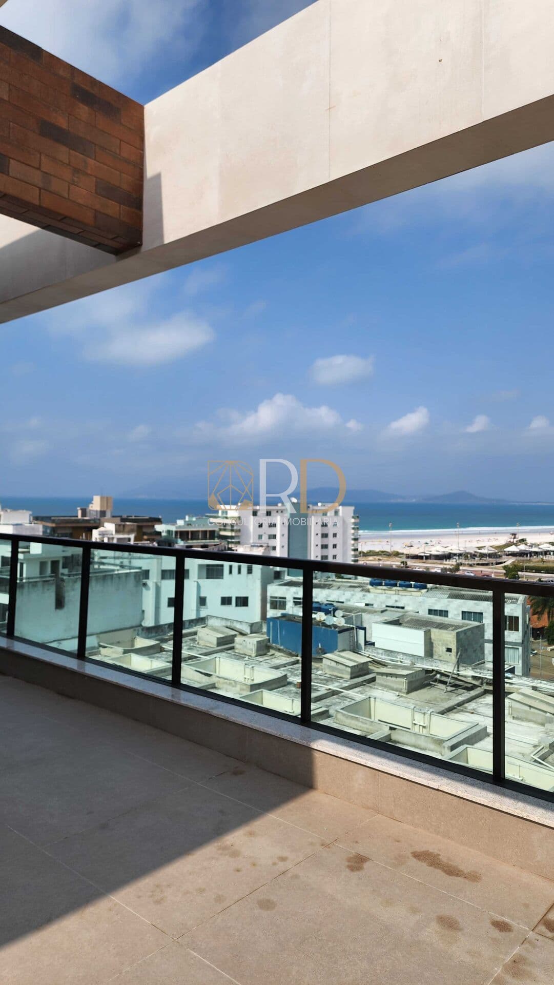 Apartamento em Cabo Frio - Algodoal