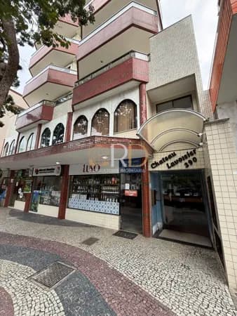 Cobertura à venda em Cabo Frio/RJ